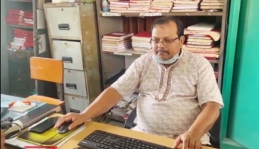 ঘুষ ছাড়া নামজারি করেন না ভূমি কর্মকর্তা