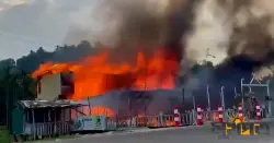 কক্সবাজারে রিসোর্টে আগুন, মৃত্যু ও নিখোঁজের তথ্য নেই পুলিশের কাছে